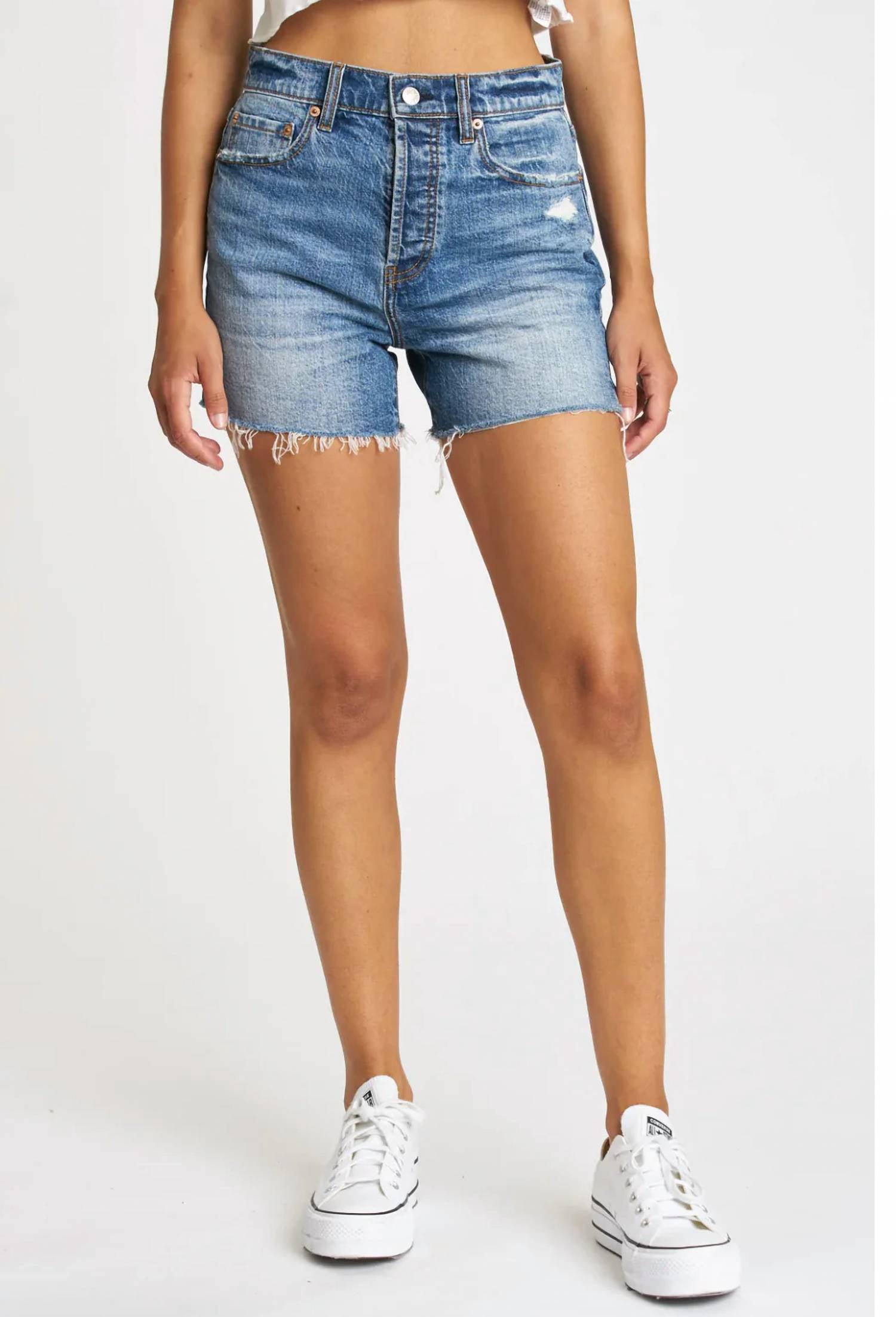 Daze - Bottom Line High Rise Vintage Short
