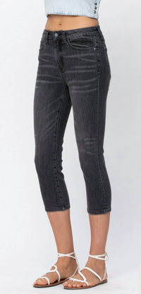 Judy Blue - Cuffed Skinny Capri Pants