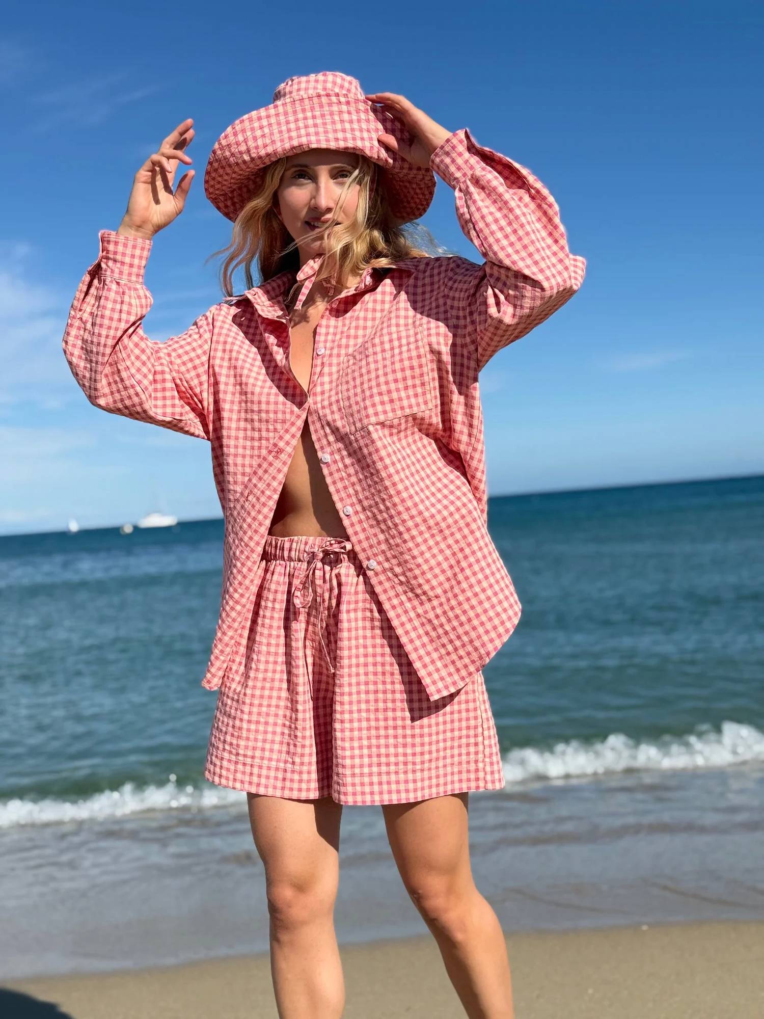 Rose Carmine - Vichy Short