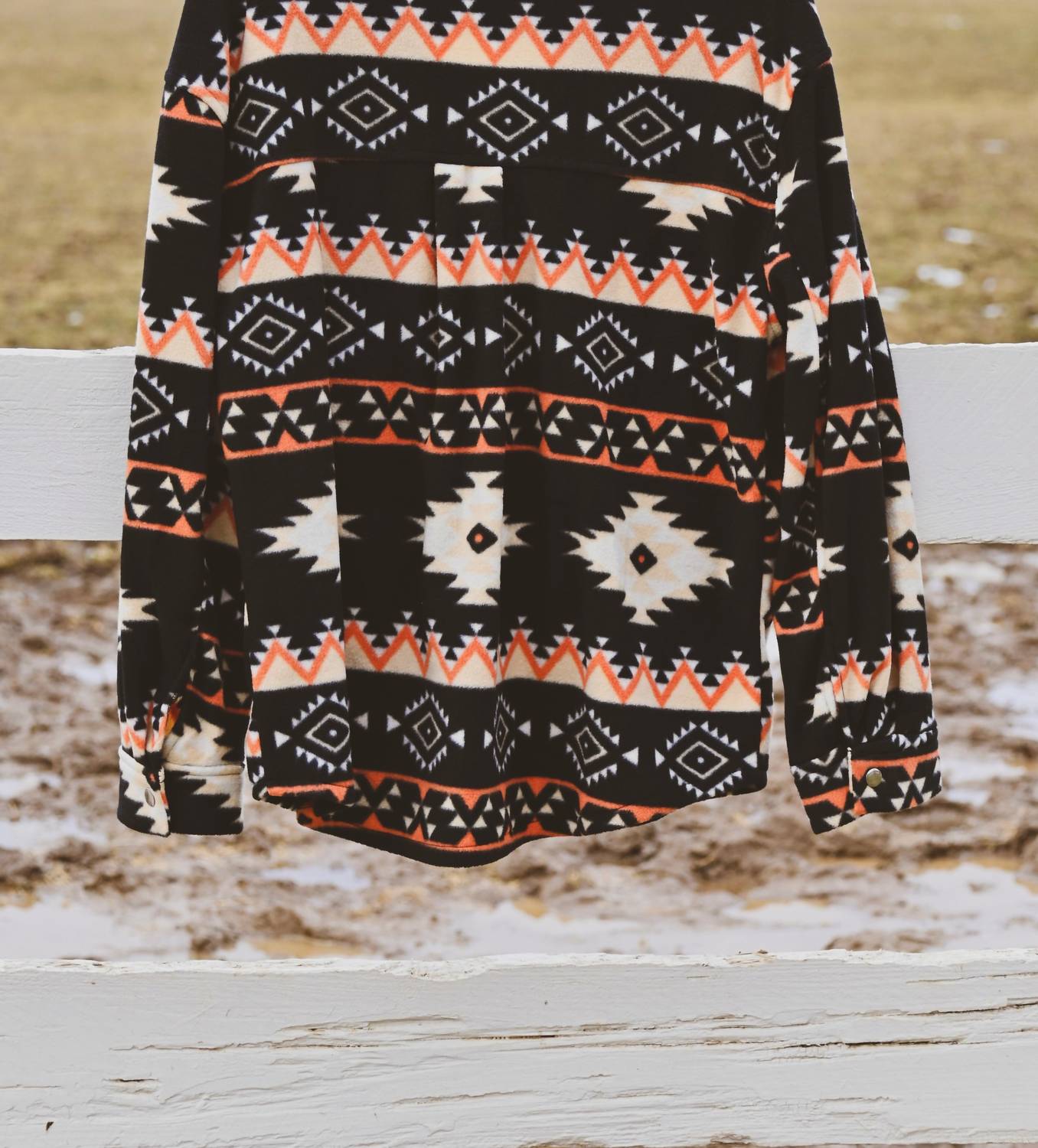 Love Tree - The Reyzin Aztec Jacket
