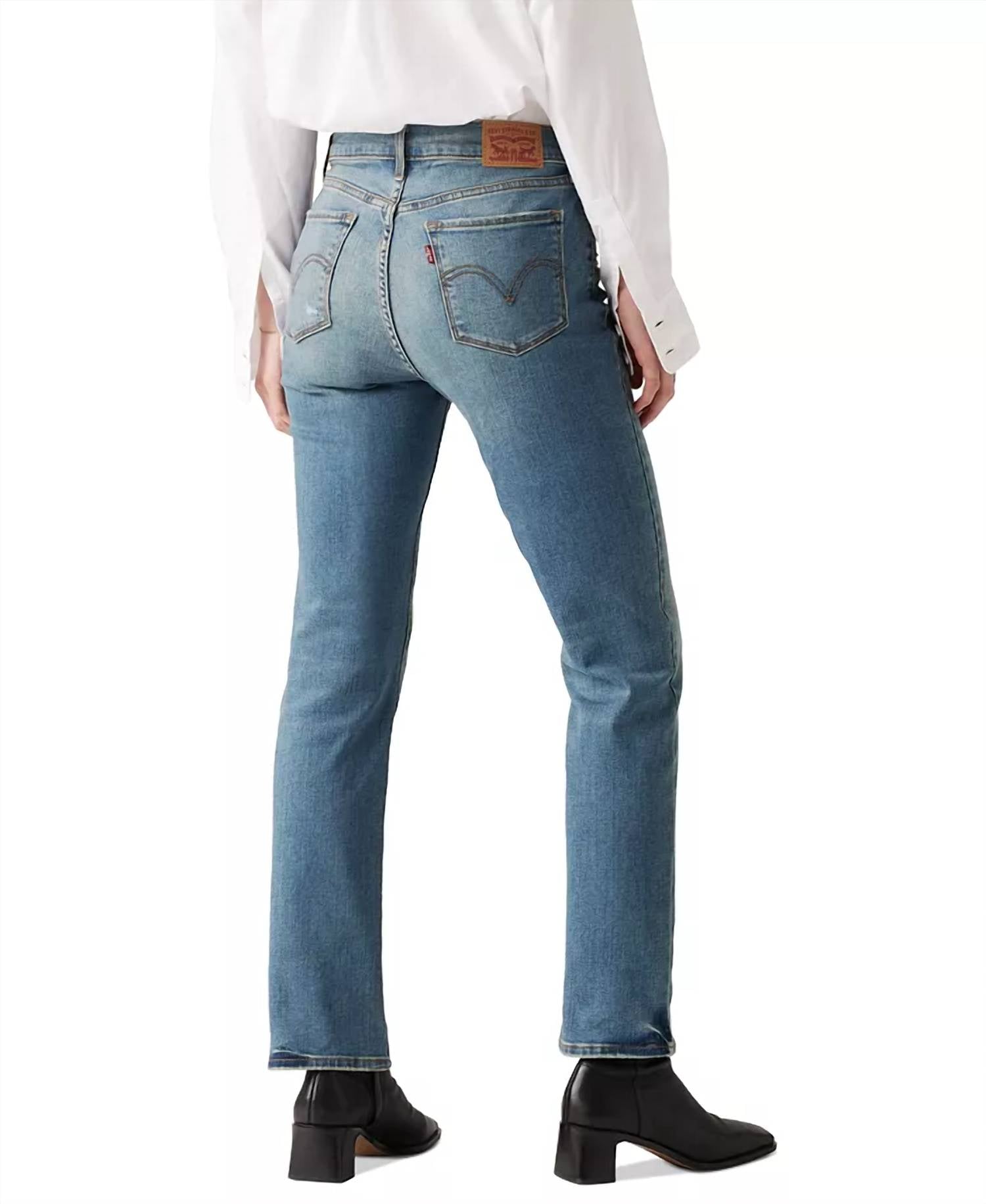 Levi'S - Classic Mid Rise Straight Leg Jeans