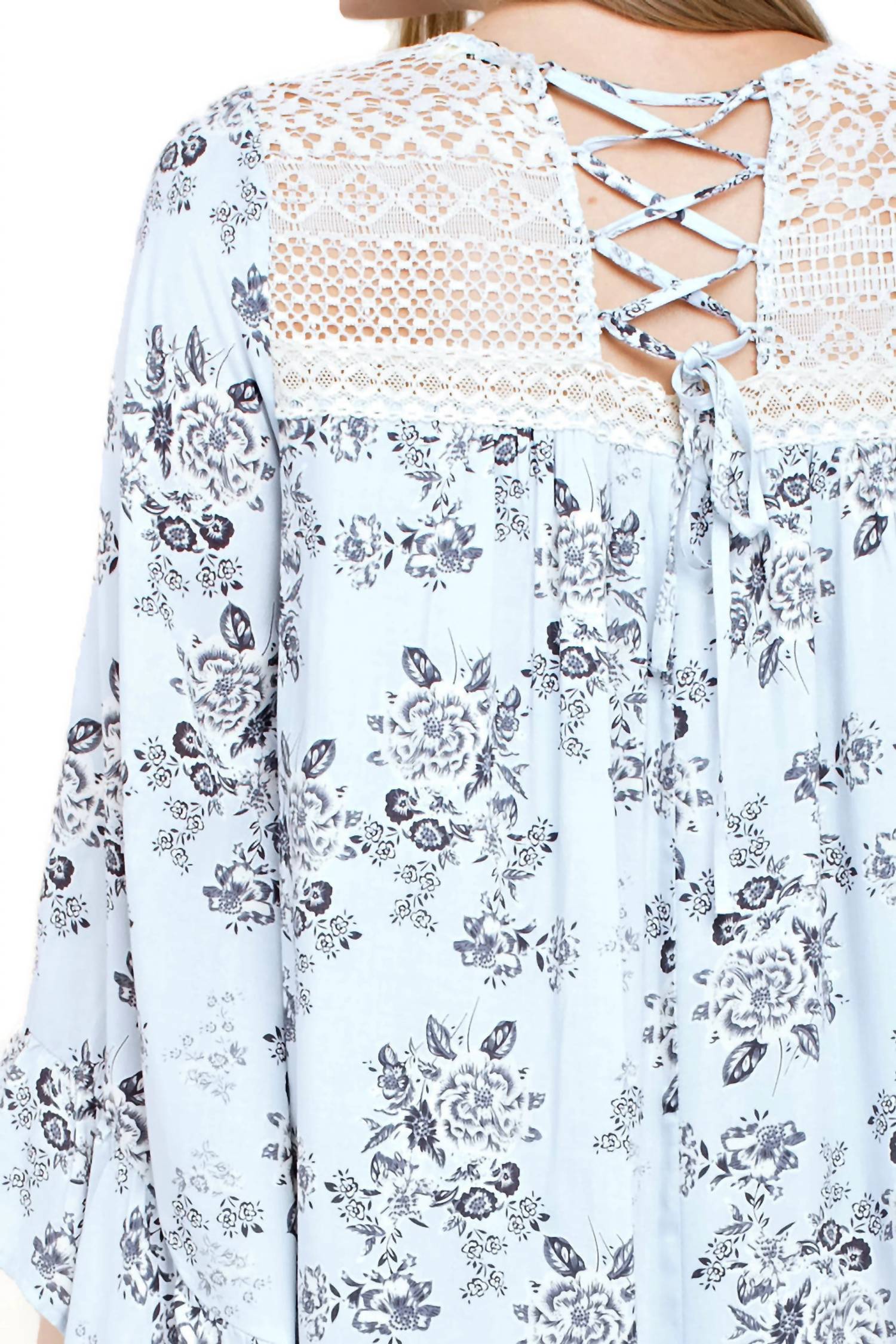 Kori - Alice in Wonderland Dress