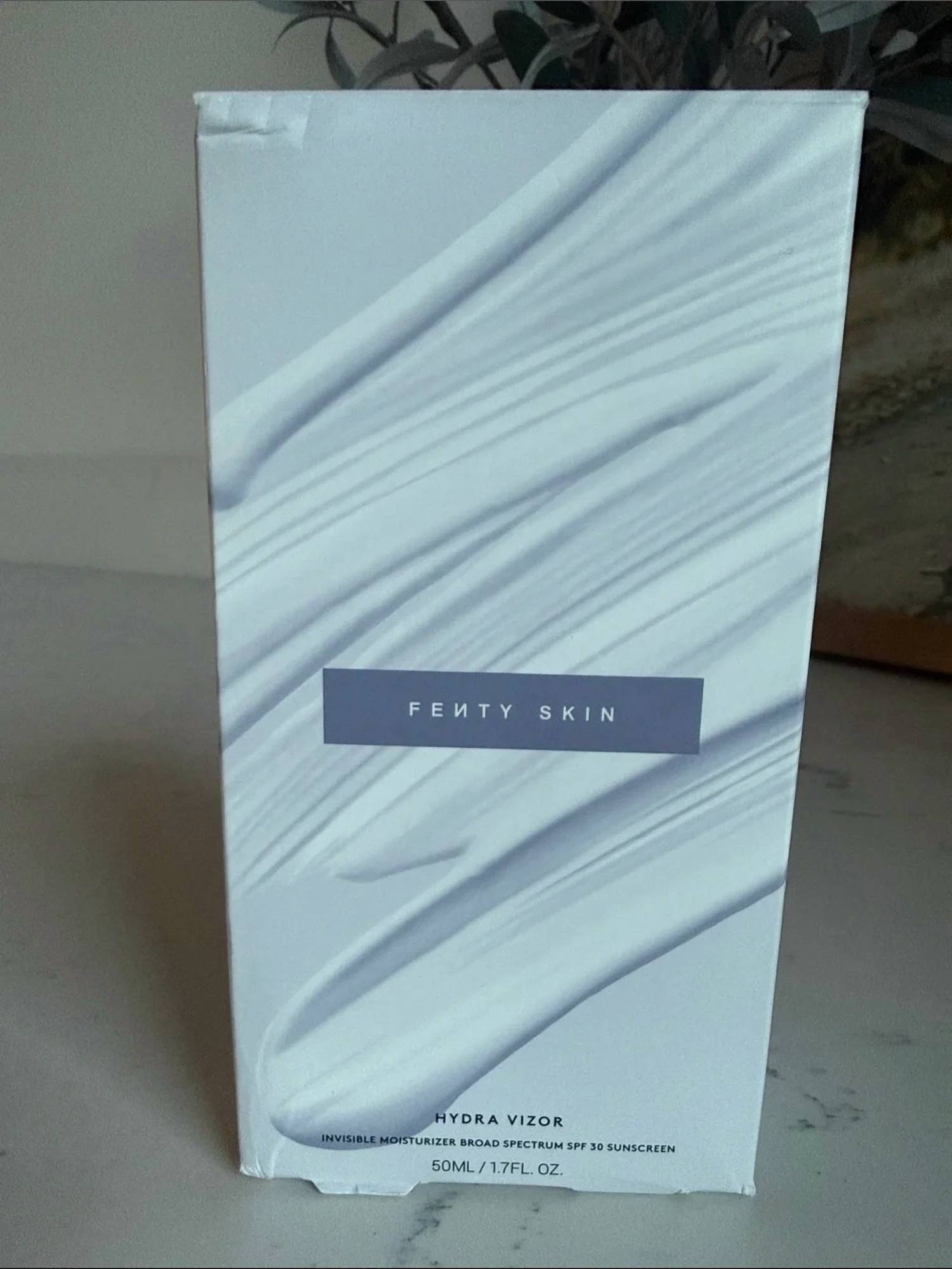 Fenty Beauty - Skin Hydra Vizor Invisible Moisturizer Broad Spectrum Spf 30 Sunscreen Set