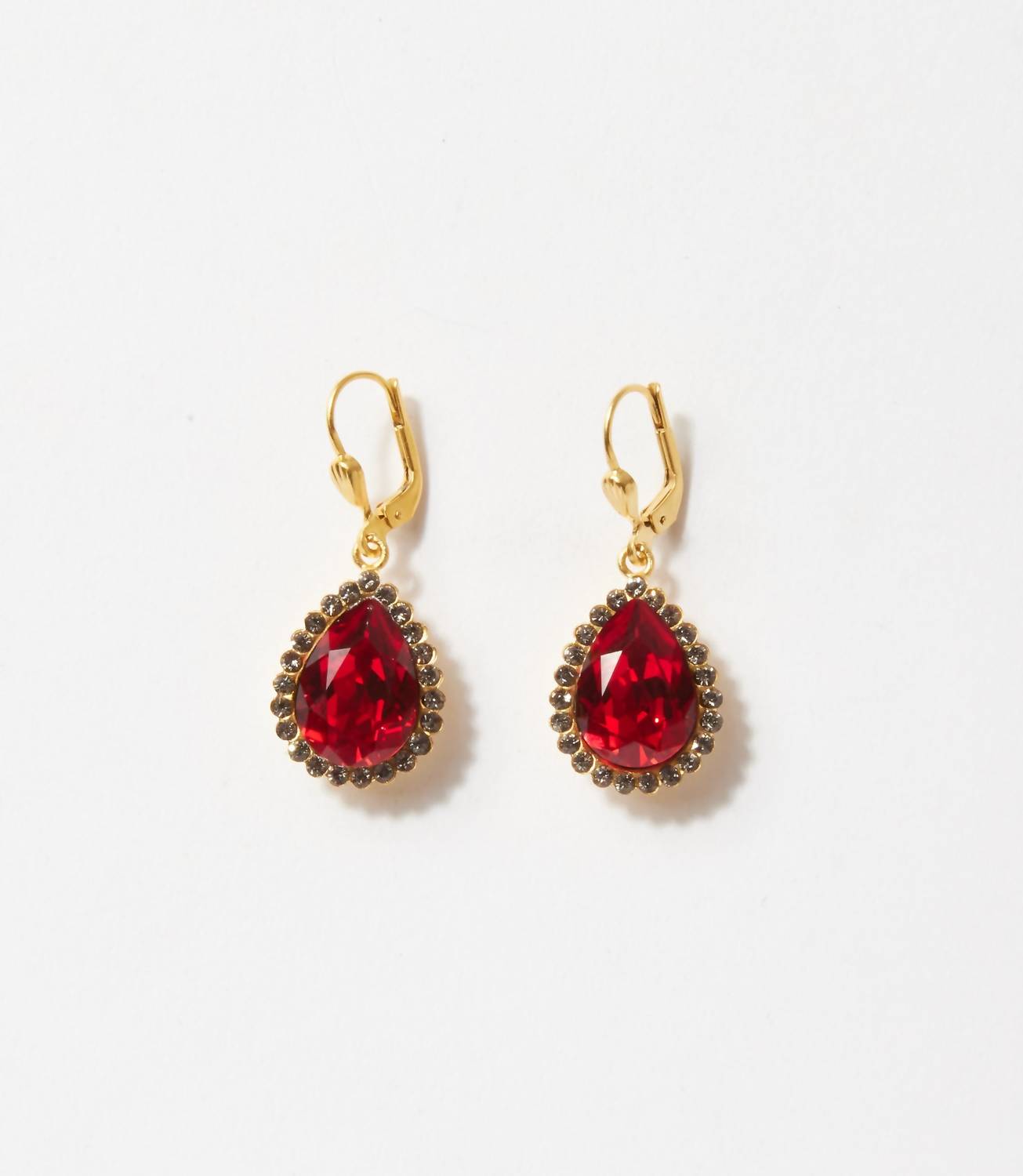 La Vie Parisienne - Women's Teardrop Crystal Earrings