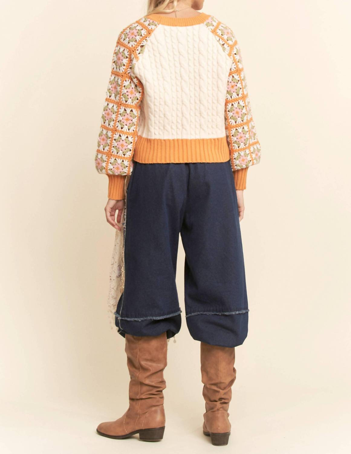 Davi & Dani - Cable Knit Ribbed Cuffs Sweater Top