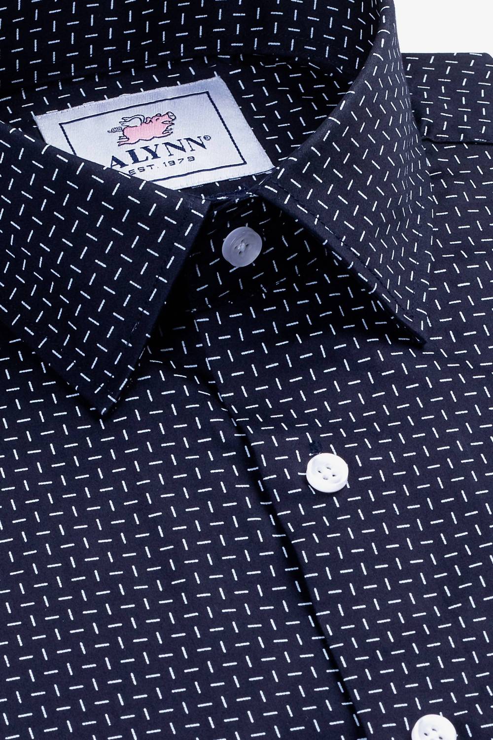 Alynn - Men's Finn Untuckable Slim Fit Dress Shirt