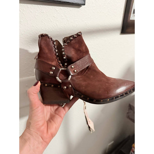 A.S.98 - Women's Distressed Leather Studded Ankle Boots
