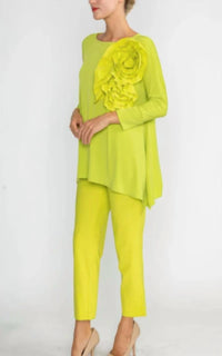 Ic Collection - Boat Neck Top With Rosettes