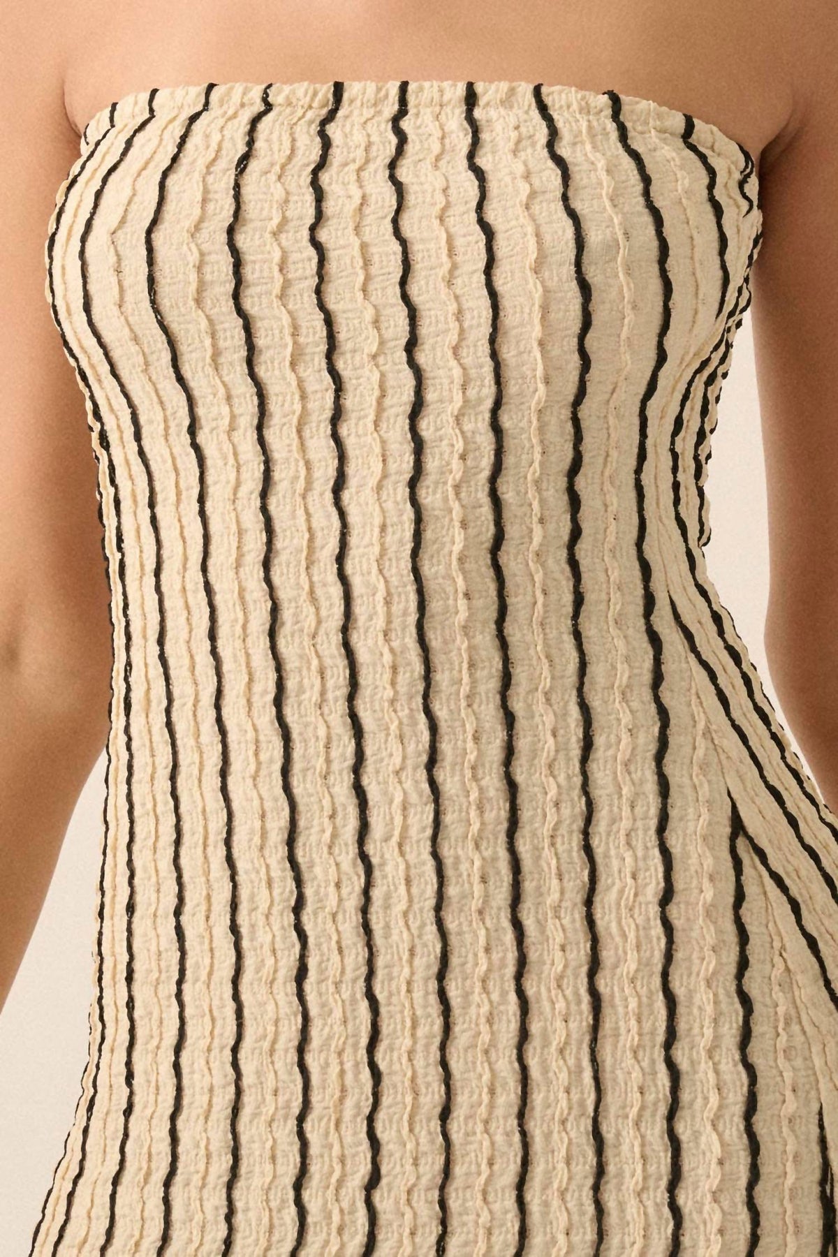 Promesa - Textured Striped Knit Strapless Maxi Tube Dress