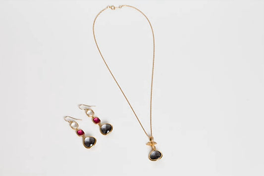 Avenue Chic - Women's Tiny Orchid Drop Pendant Necklace