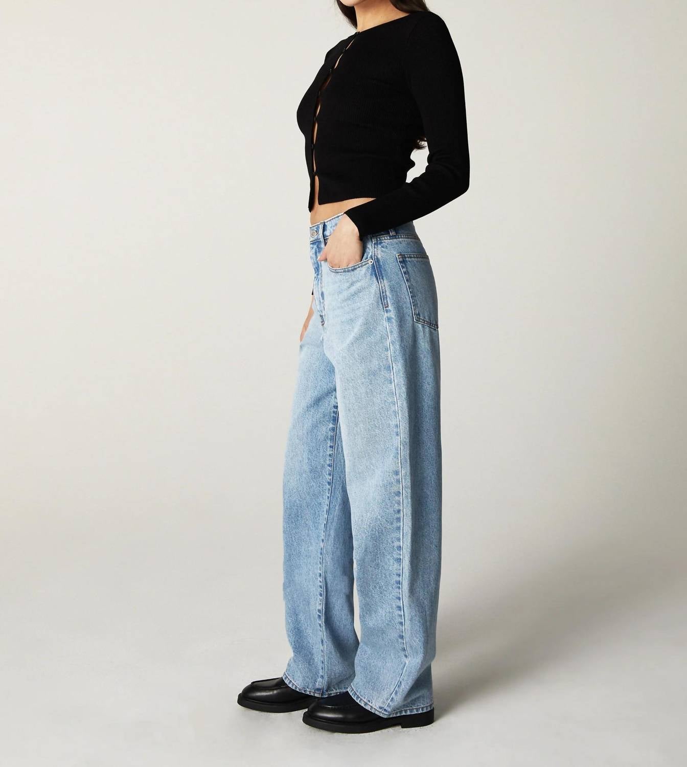 Unpublished - Rumi Jeans