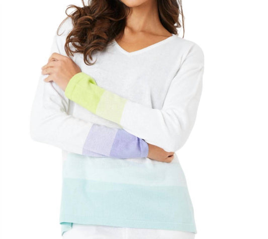 Ombre 3/4 Sleeve V-Neck Top