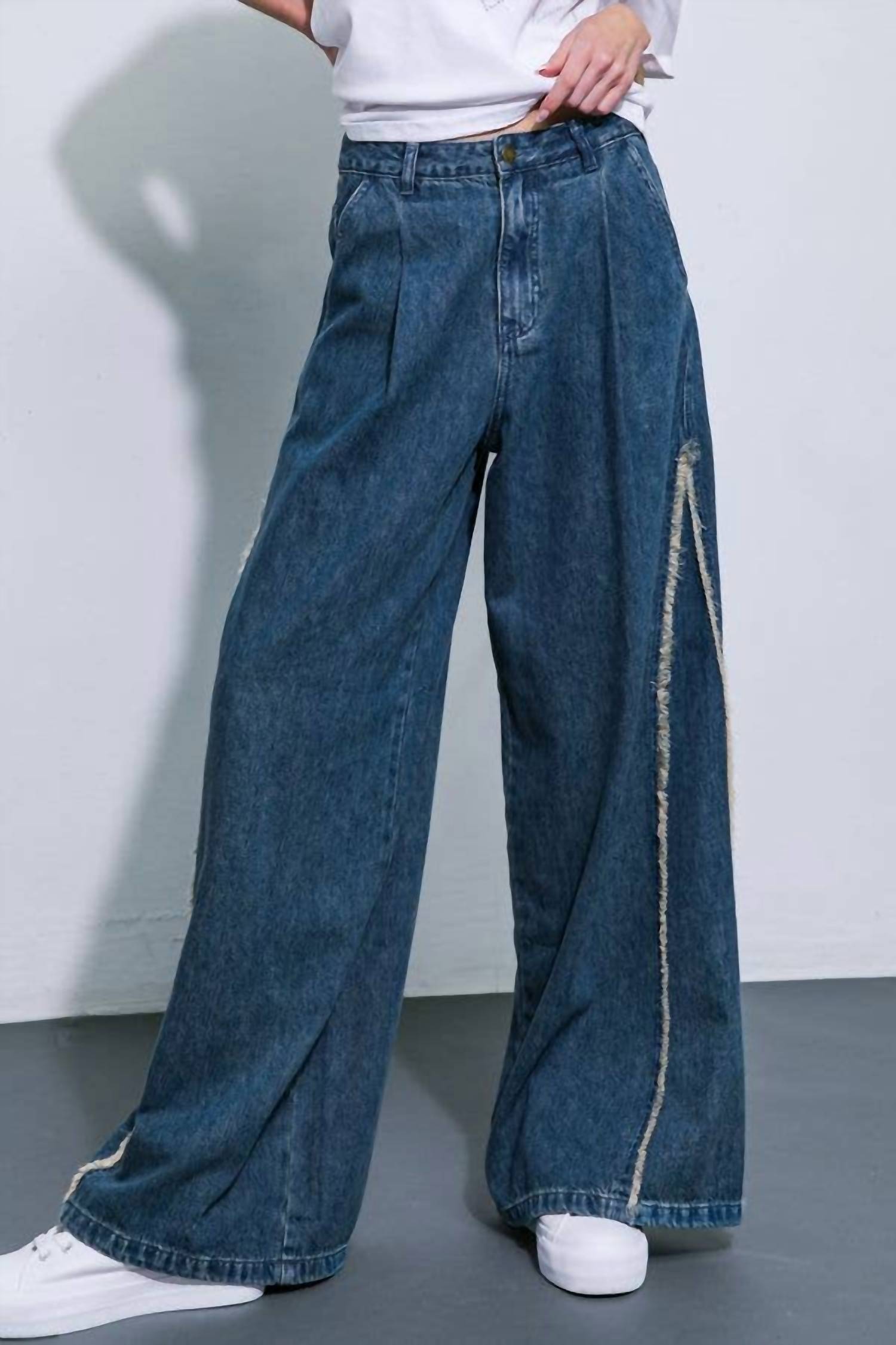 Flying Tomato - Frayline Wide Leg Jeans
