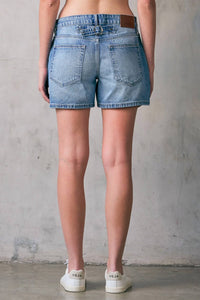 Hidden - Classic Mid-rise Barrel Shorts