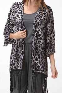 Honey Punch - 3/4 Length Sleeves Fringe Kimono