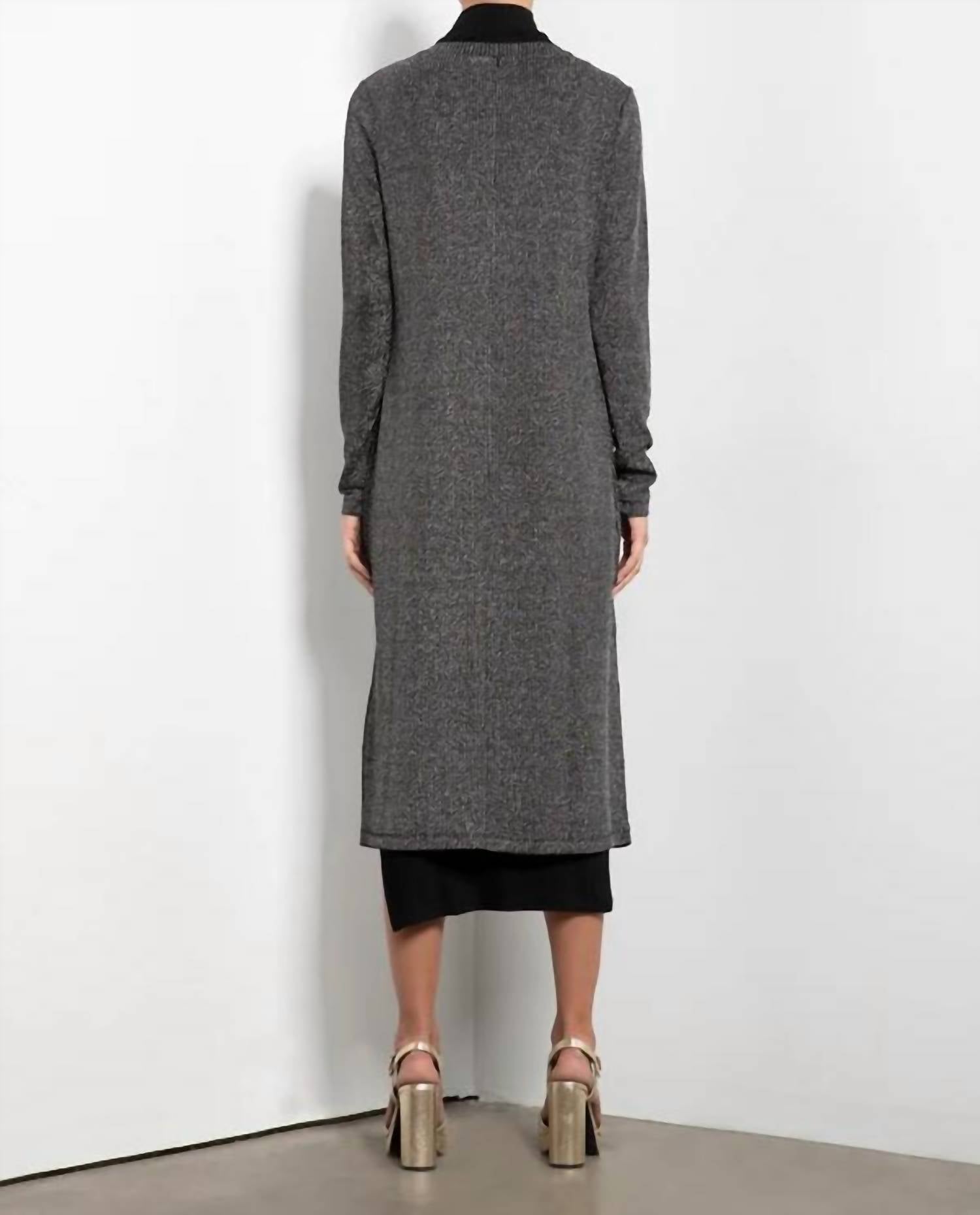 Tart Collections - Jovana Duster