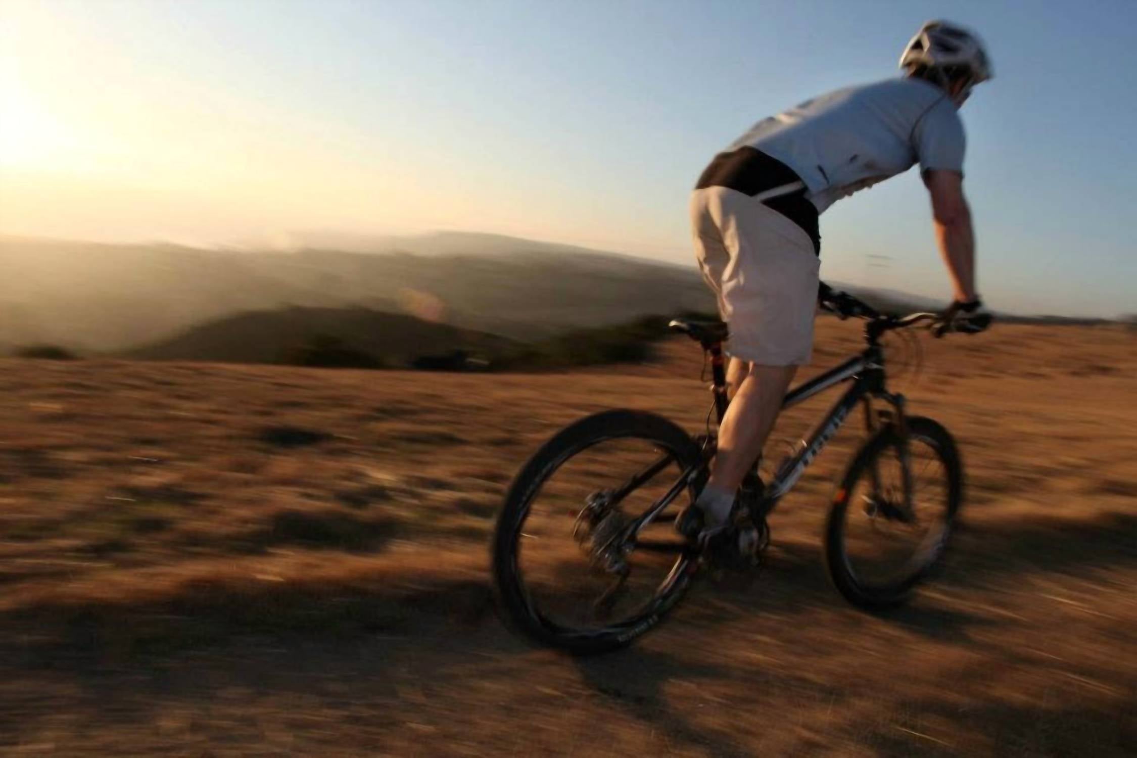 Dirtbaggies - Classic Baggy Mountain Bike Shell Short