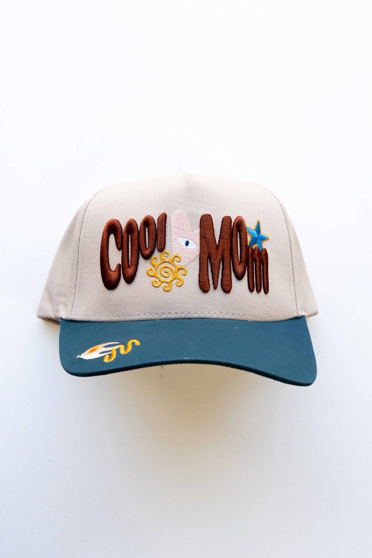Kaxi - Women's Cool Mom Trucker Hat