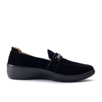 Soleni Shoes - Women's Leni Loafers