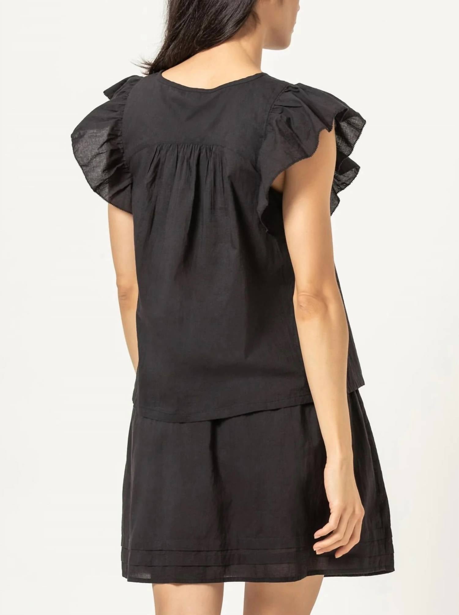 Lilla P - FLUTTER SLEEVE SEAMED TOP