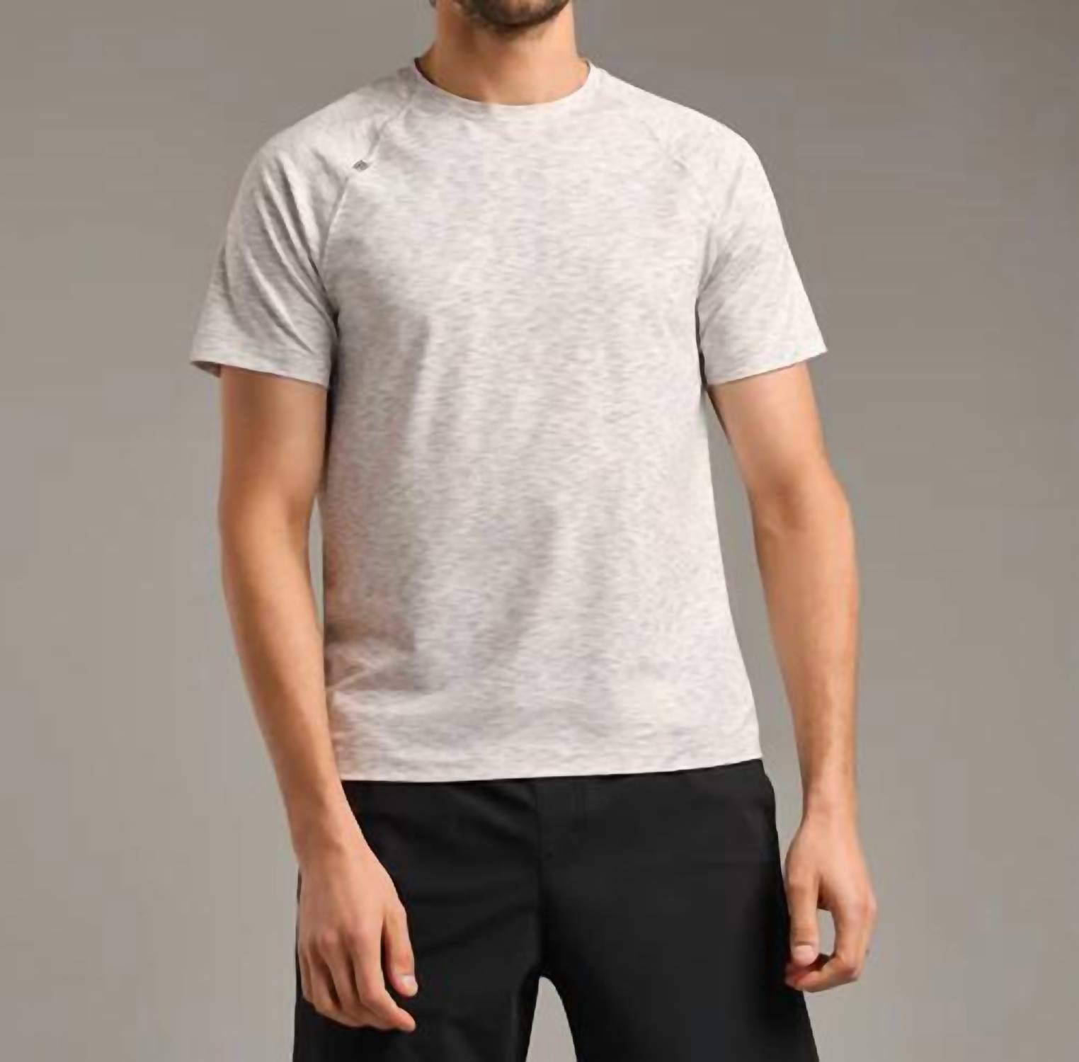 Rhone - Reign Short Sleeve Tee