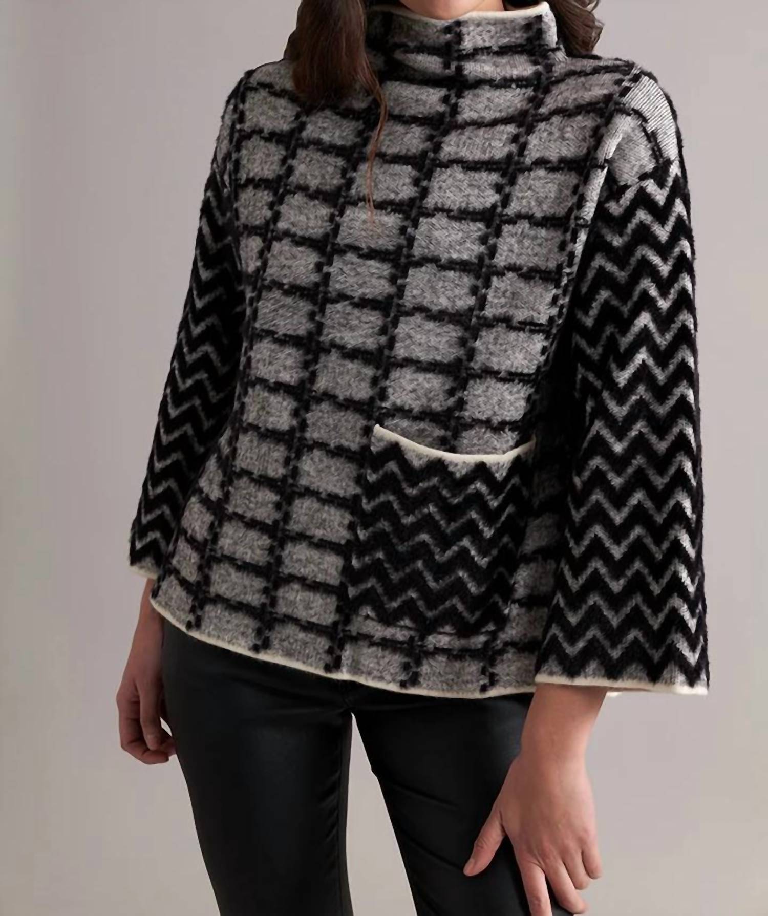 FOIL Game Of Thrones Sweater in grey black - women's sweater - detail view
