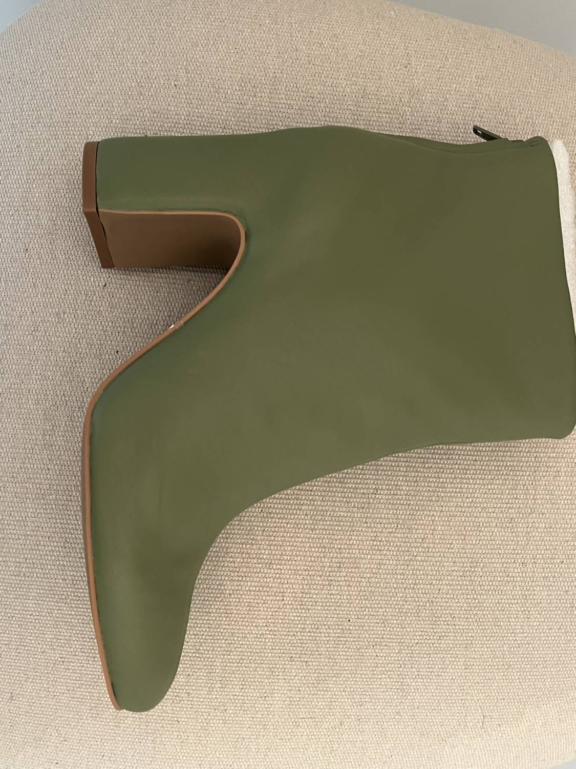 CECELIA NEW YORK Women's Noel Low Bootie in pistachio - women's shoe