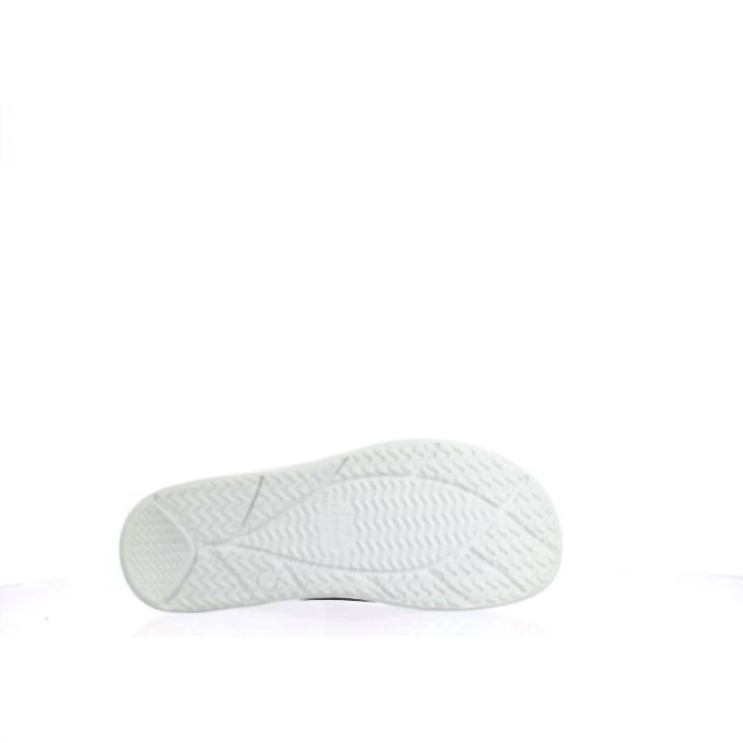 Finn Comfort - Women's Ikebukuro Lace Up Leather Sneaker