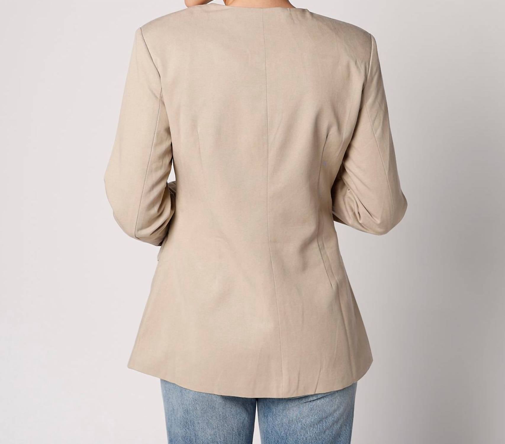MOON RIVER COFFEE RUN BLAZER in light brown - women's jacket - detail view