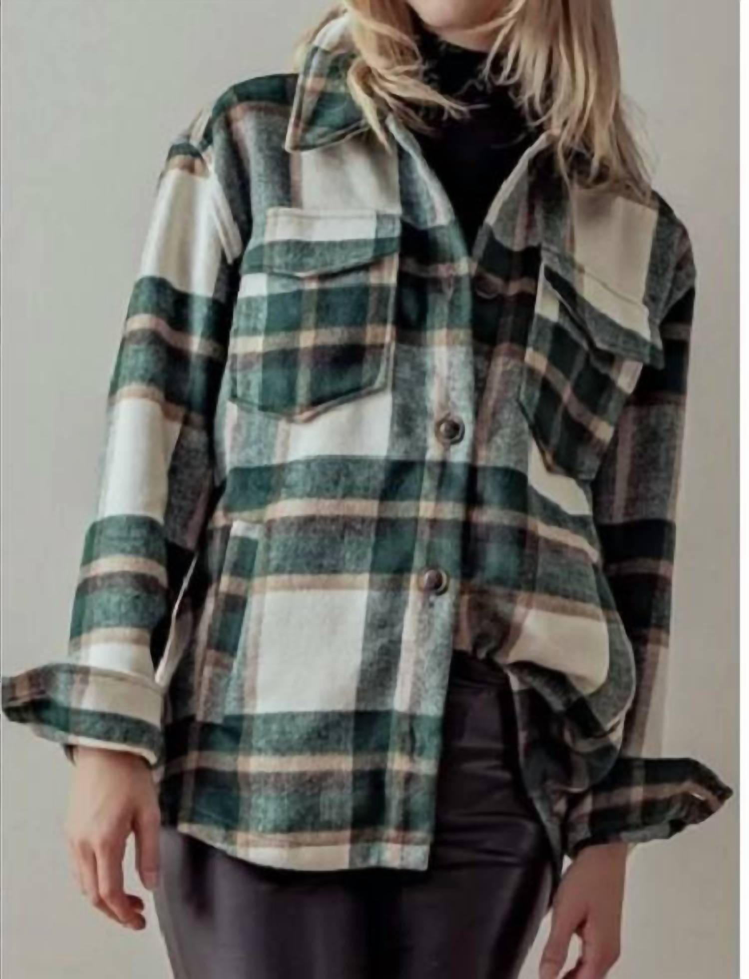 Urban Daizy - Bella Relaxed Fit Plaid Shacket