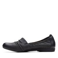 Clarks - Women's Rena Way Flat Shoes