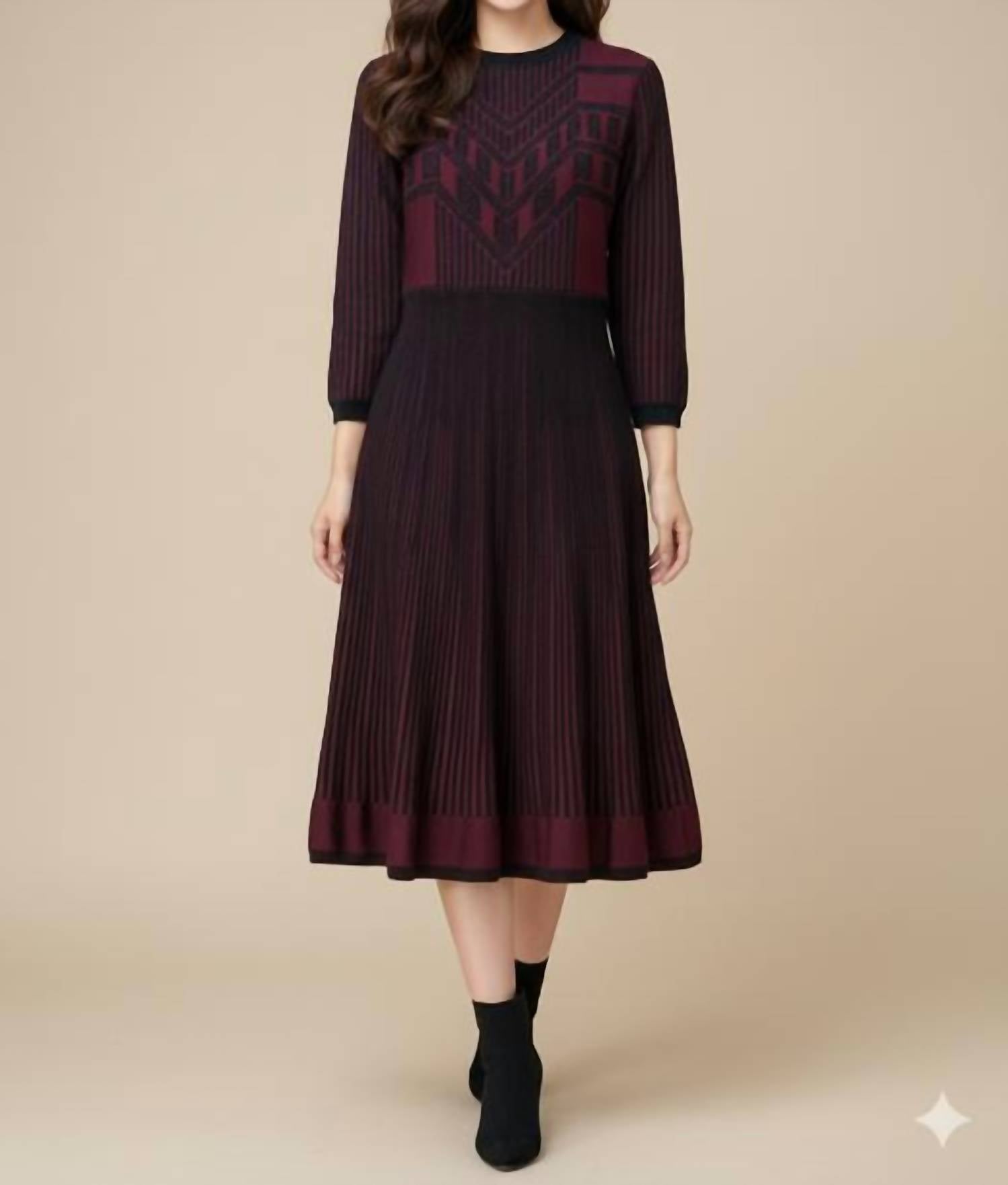 Elio - Women's Textured Knit Midi Dress