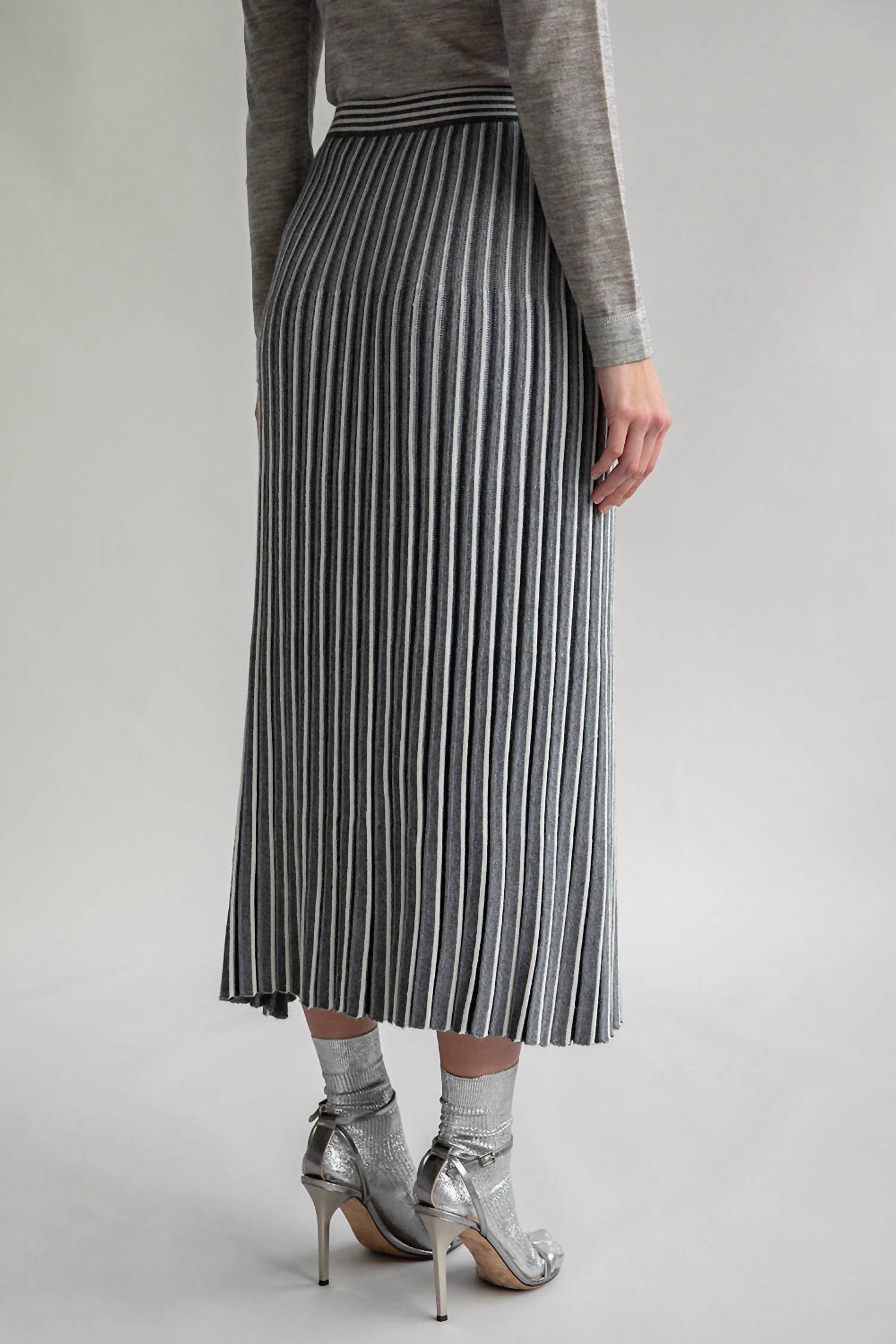 SSKEIN Adeline Midi Skirt in grey ivory - women's skirt - alternate view