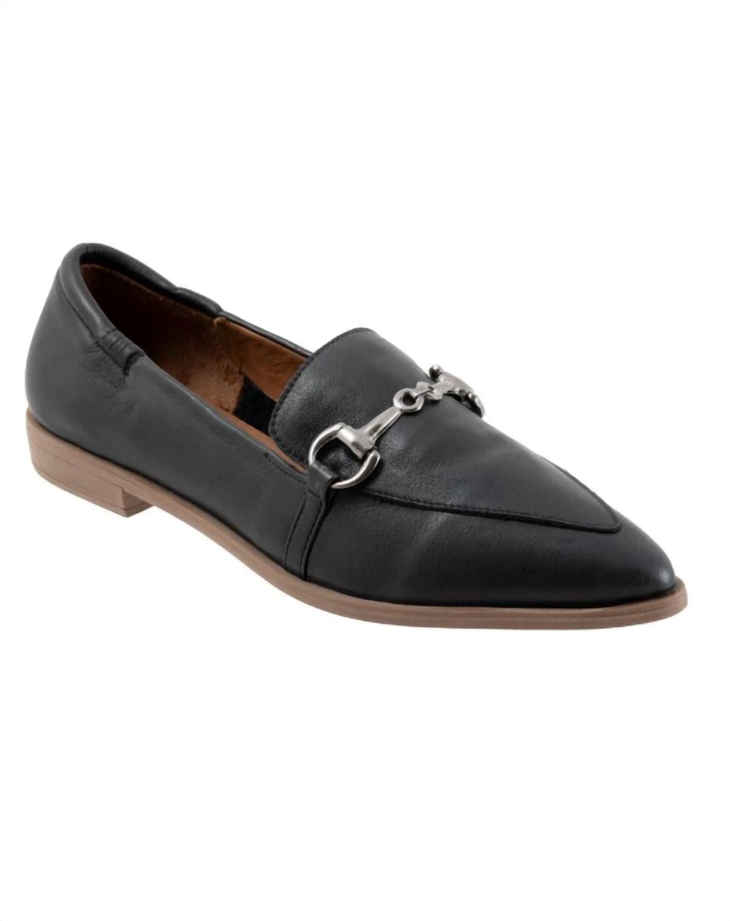 Bueno - Women's Bowie Soft Leather Flats