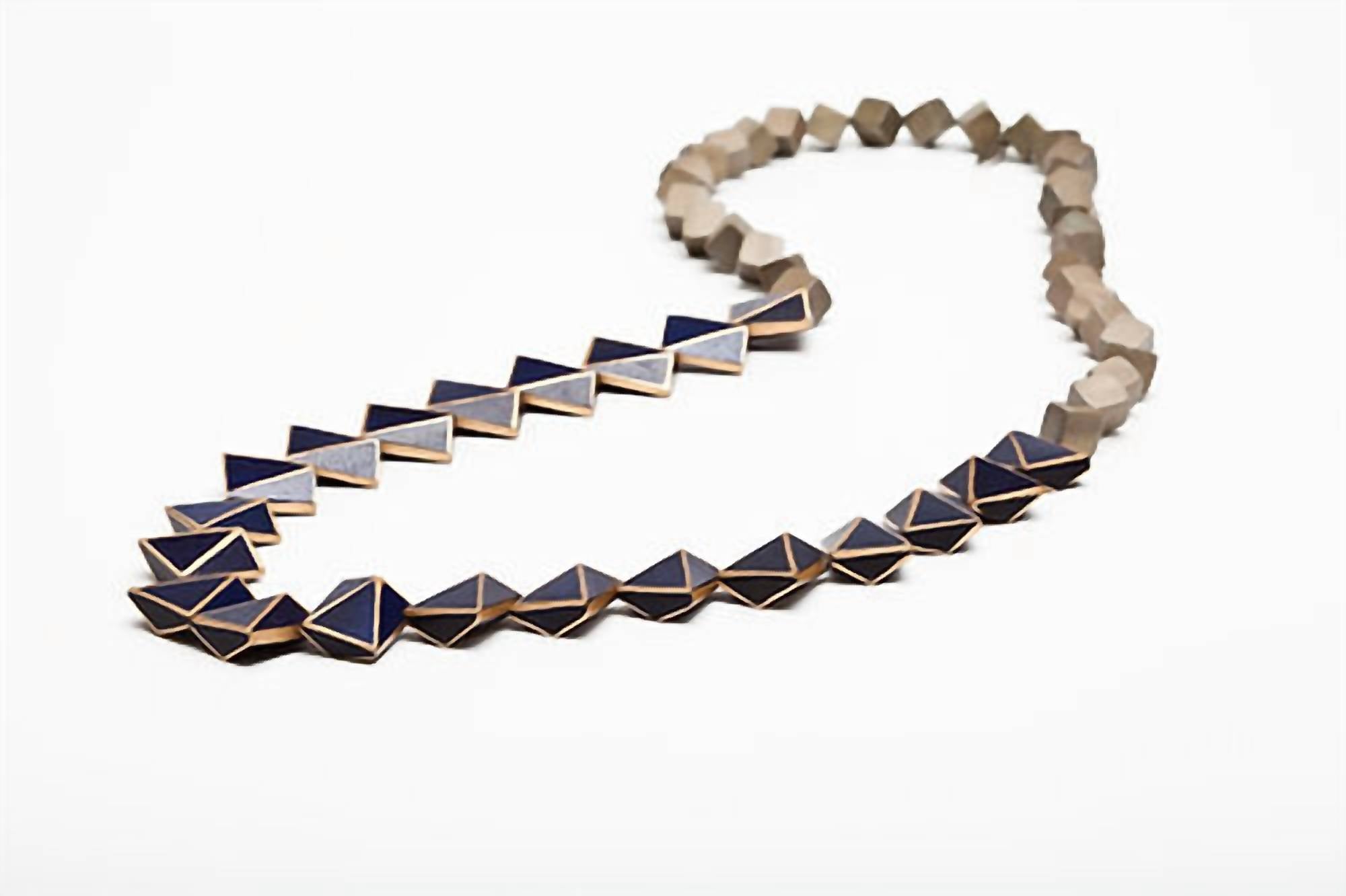 Avenue Chic - Women's Pyramid Wood Necklace