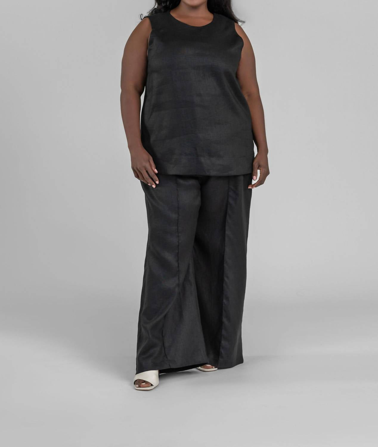 Adriana Contreras - Ava Linen Tank Top - Plus
