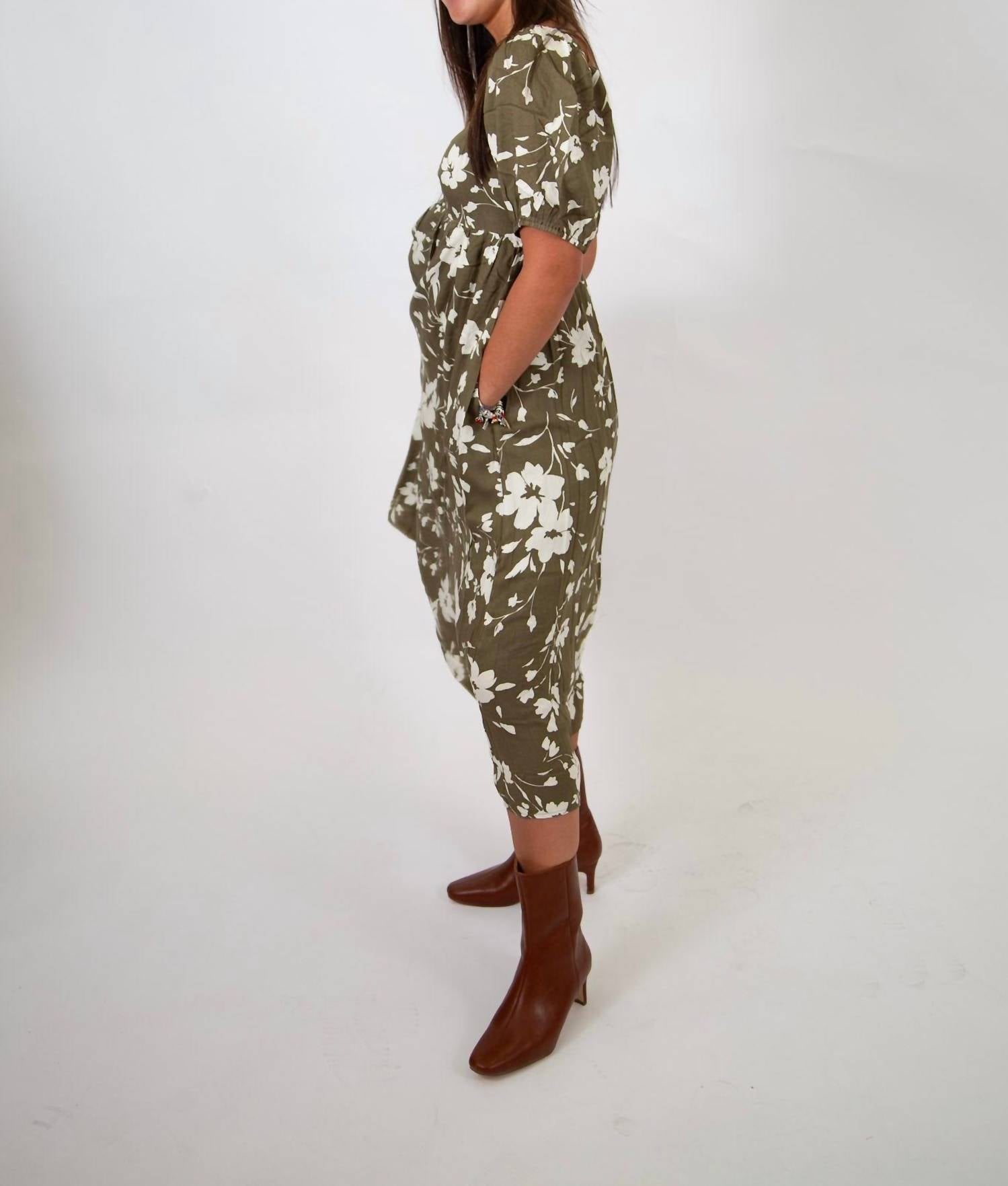 In February - Floral Sweetheart Neck Midi Dress