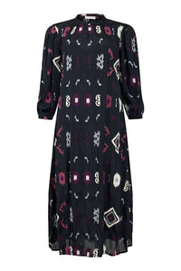 Noen - Women's Long Sleeve Mock Neck Midi Dress