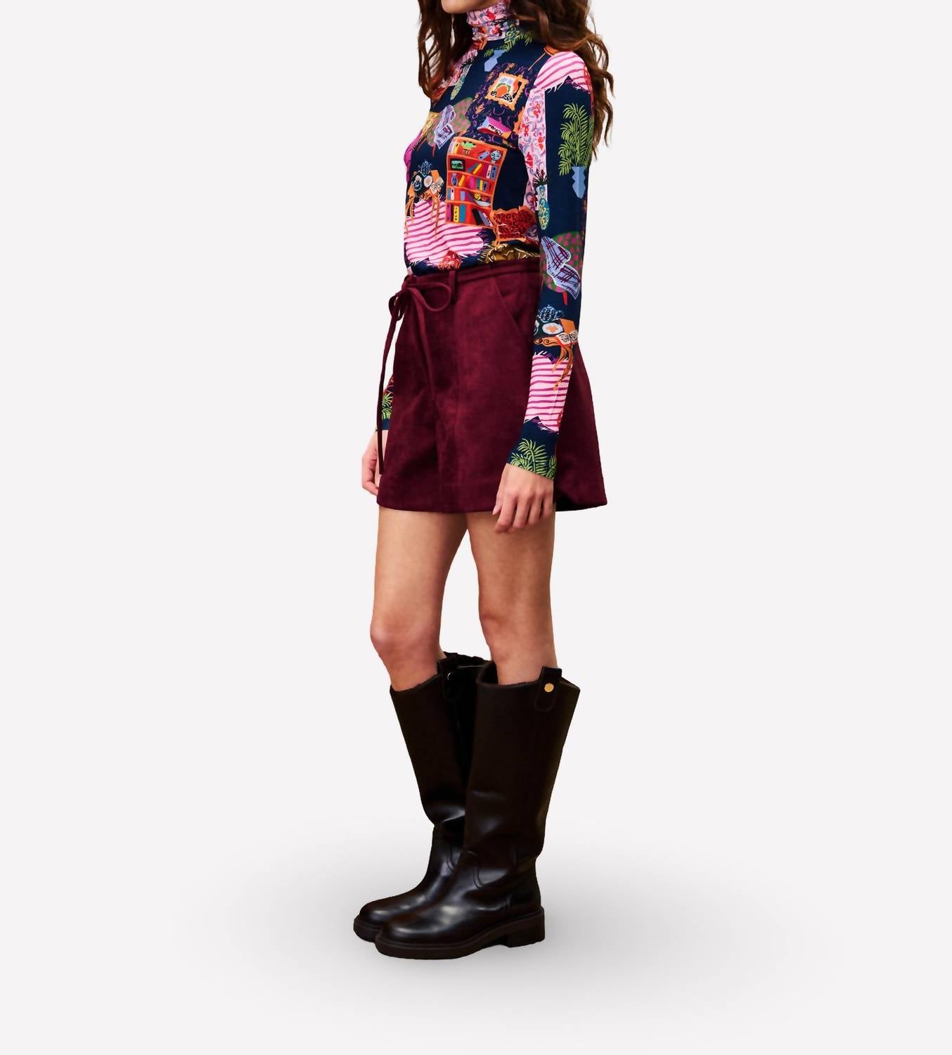 FRNCH Ginette Shorts in burgundy - women's shorts - detail view