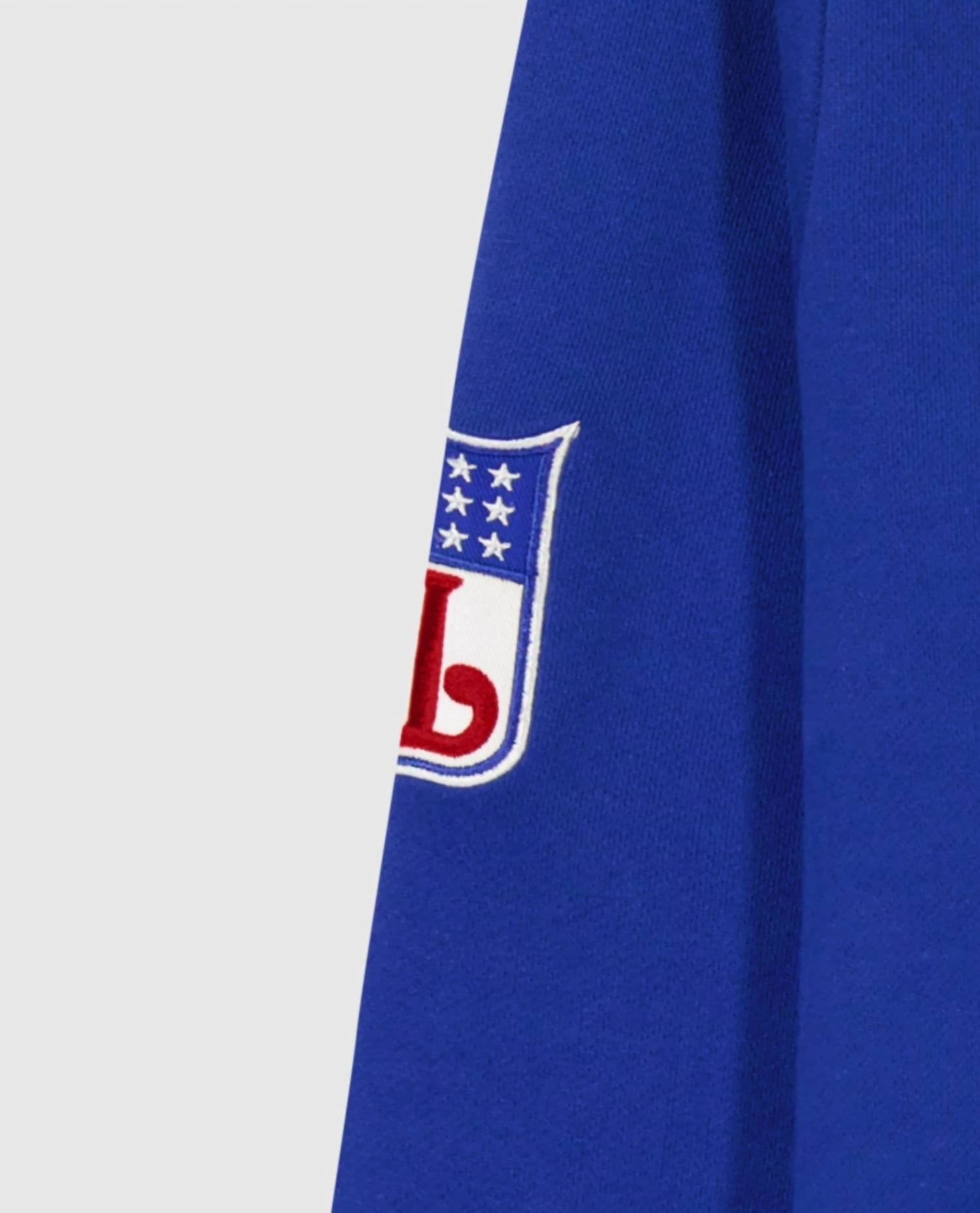 Starter - Men's New England Patriots Crew Neck Sweatshirt With Zip Pockets
