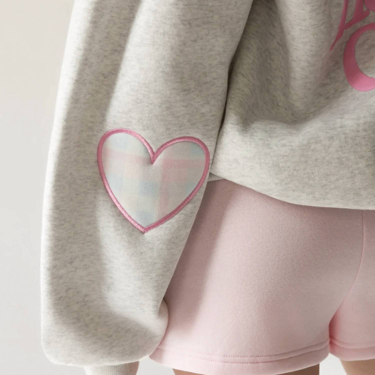 The Happy Camp3R - Love Plaid Zip-up Hoodie