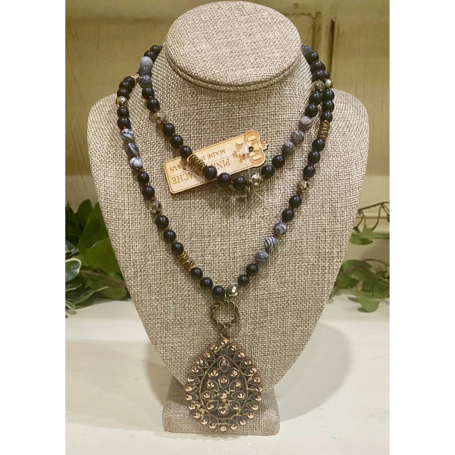 Pink Panache - Crackle Wood Santa Fe Pendant Necklace