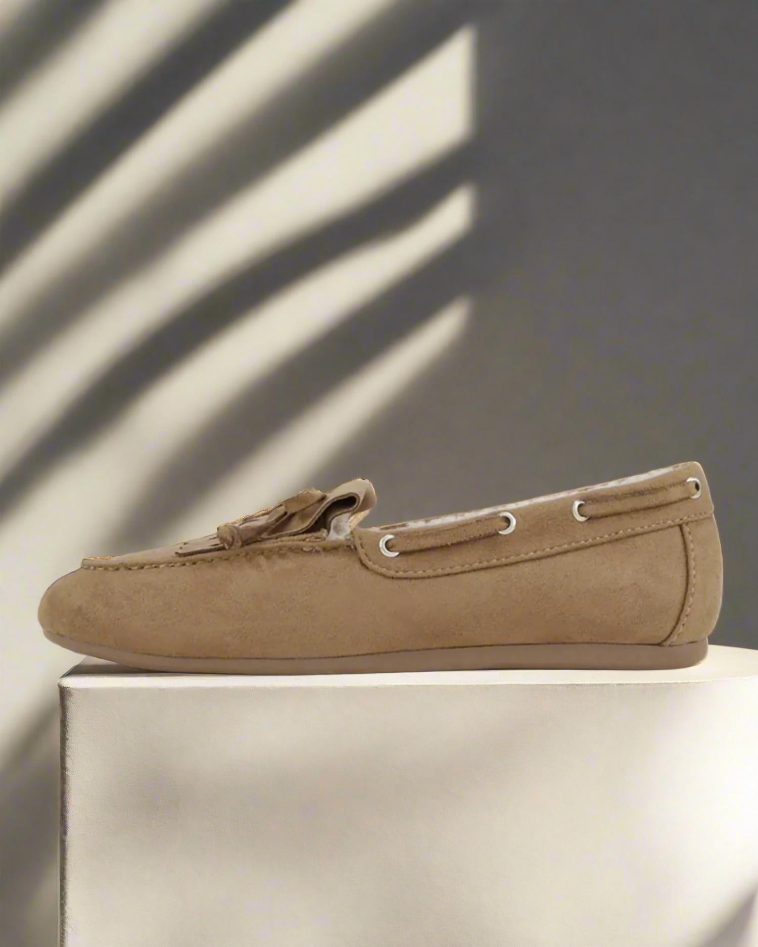 Soda - Women's Bowen Fringe Moccasin Flats