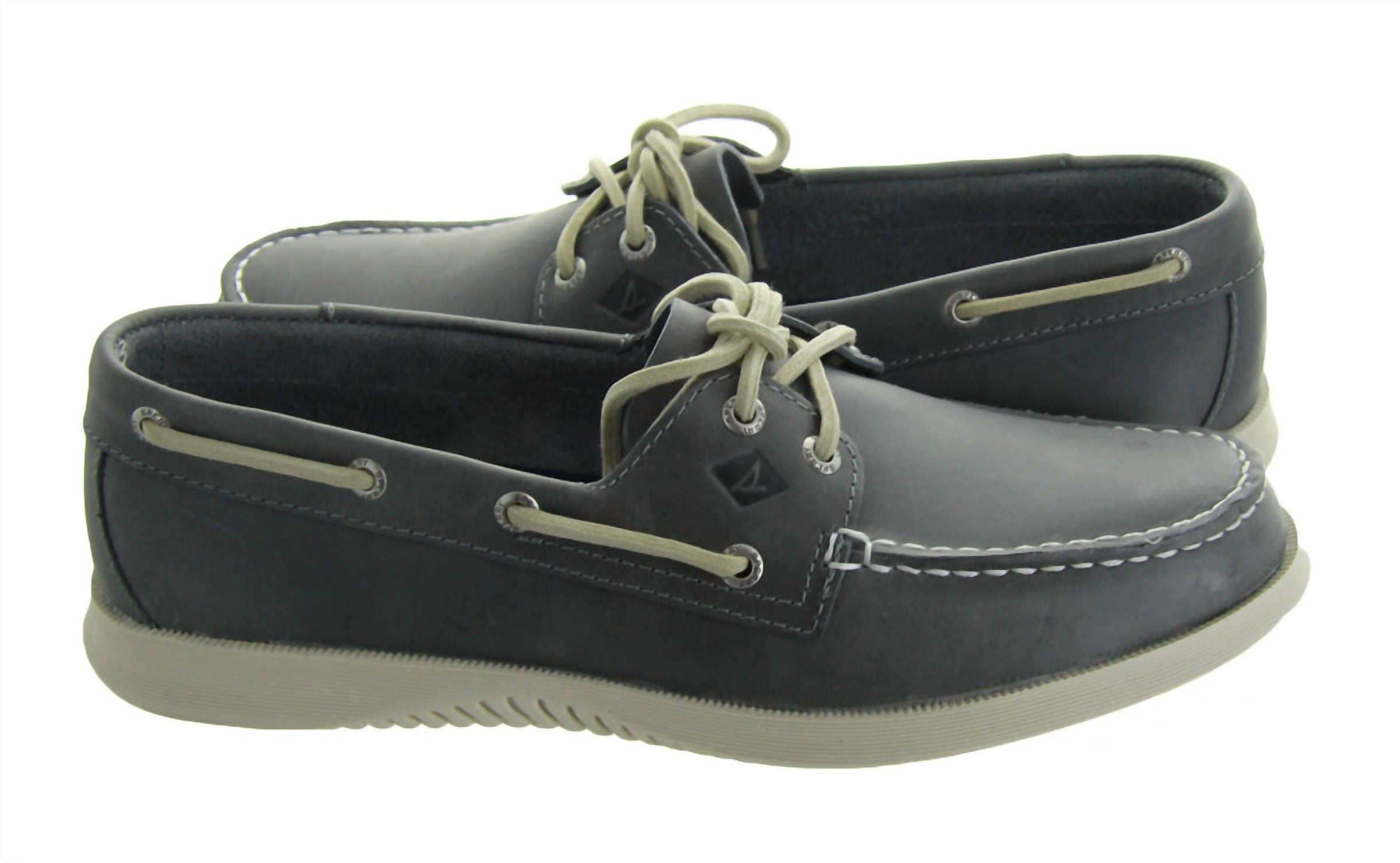 Sperry Men's Quest 2-eye Shoes in grey - men's sneaker - detail view