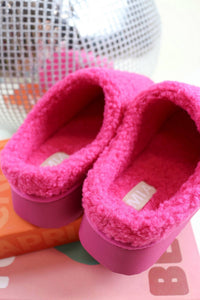 Mia - Women's Icee Sherpa House Slippers