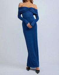 Sky To Moon - Off Shoulder Ruched Retro Maxi Dress