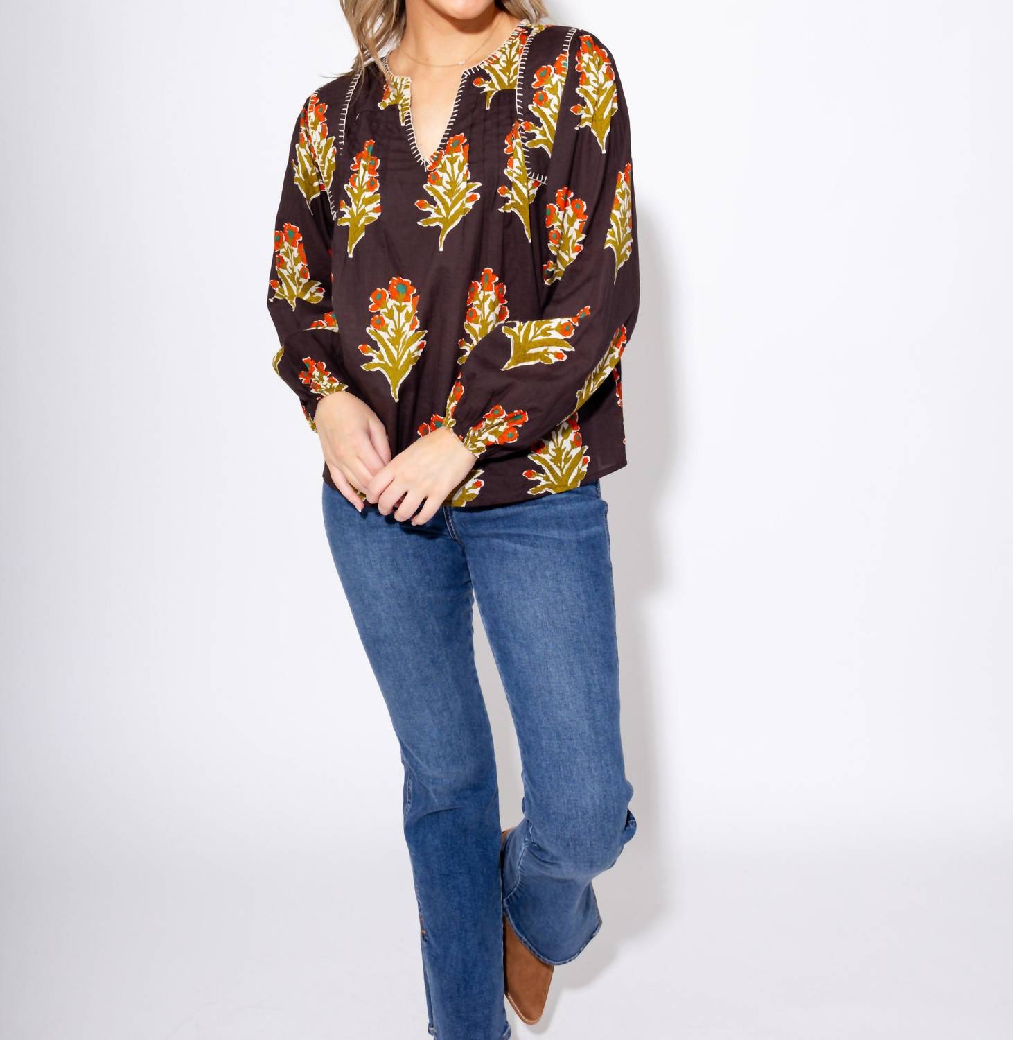 Thml - Petal Pop V-Neck Top