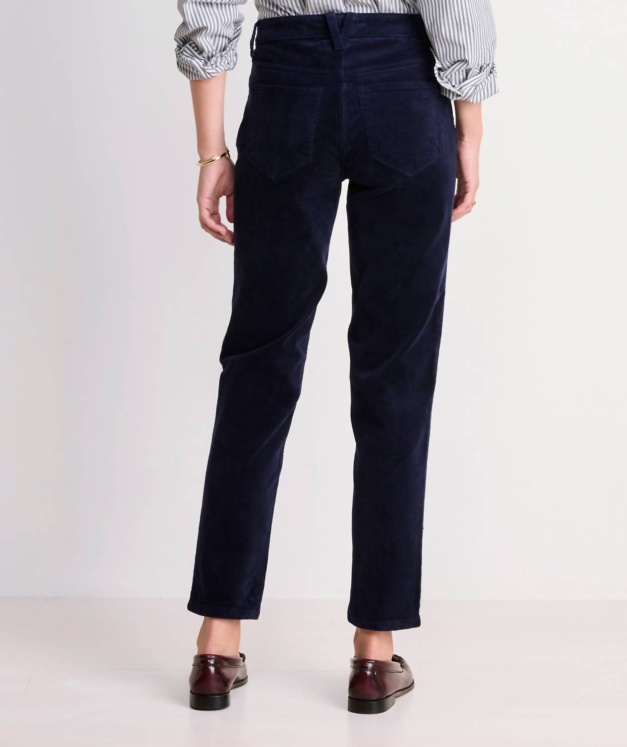Vineyard Vines - Mid Rise Ankle Corduroy Pants