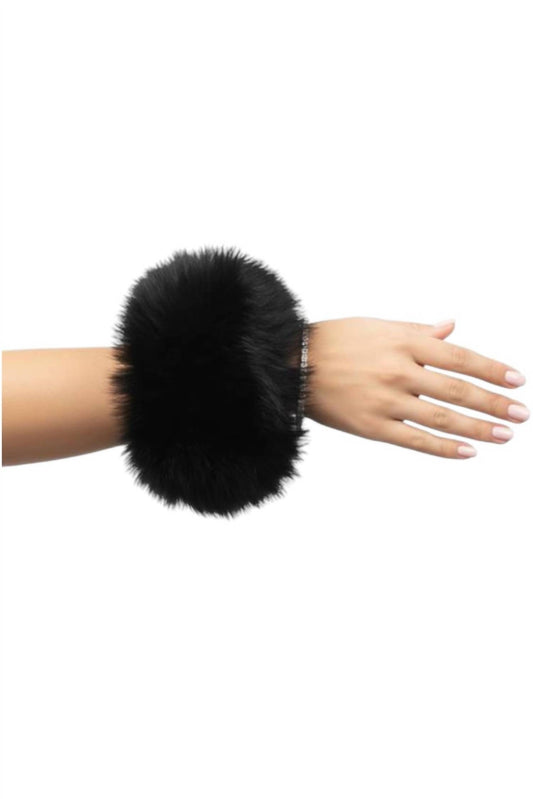 Mitchie'S Matchings - Fox Fur Snap Cuffs