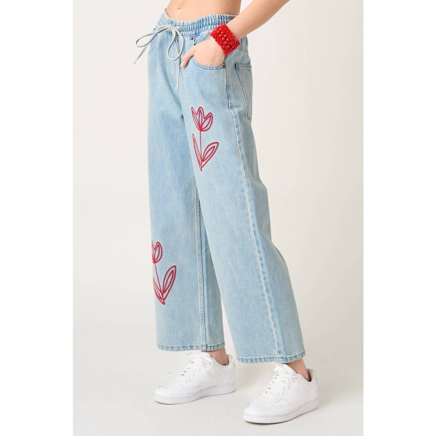 mittoshop Ainsley Tulip Embroidery Wide Leg Jeans in light wash - women's jeans - detail view